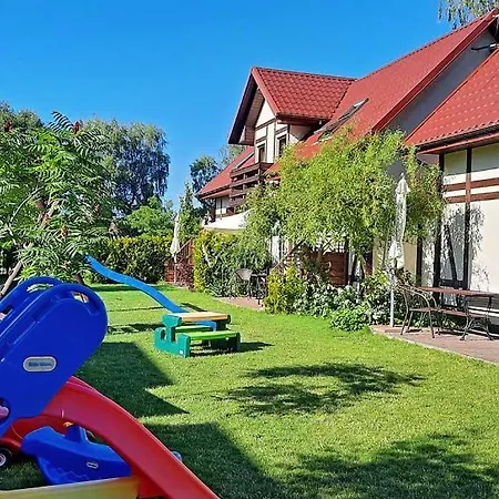 Morskie Ul. Azaliowa * 罗威