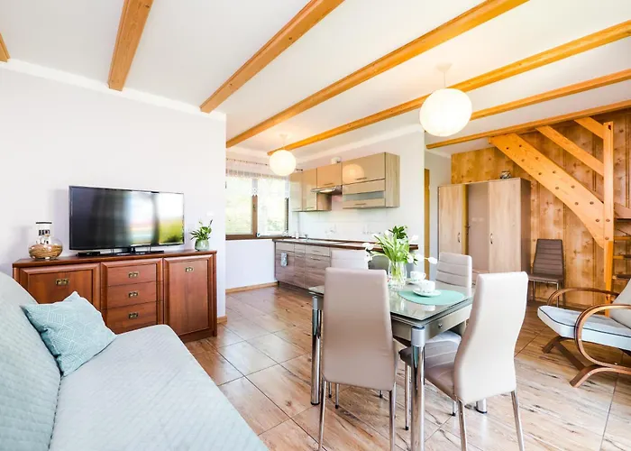 Morskie Ul. Azaliowa Rowy (Pomerania)