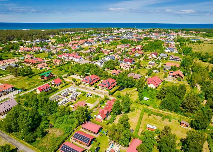 Morskie Ul. Azaliowa * Rowy (Pomerania)